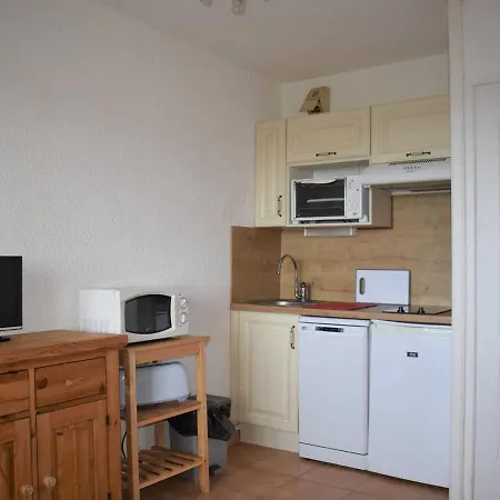 Pour 4 Personnes Avec Parking A Font-romeu - Fr-1-580-38 Apartment *