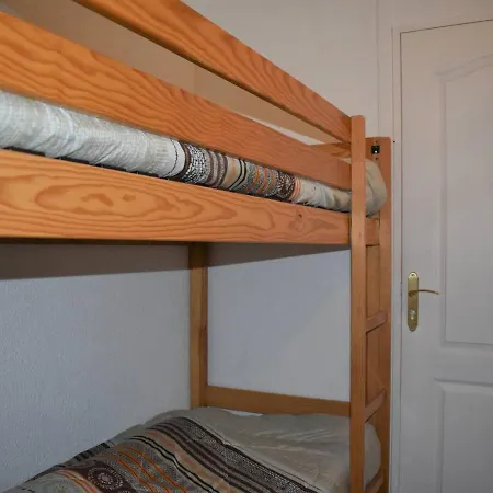 Pour 4 Personnes Avec Parking A Font-romeu - Fr-1-580-38 Apartment *